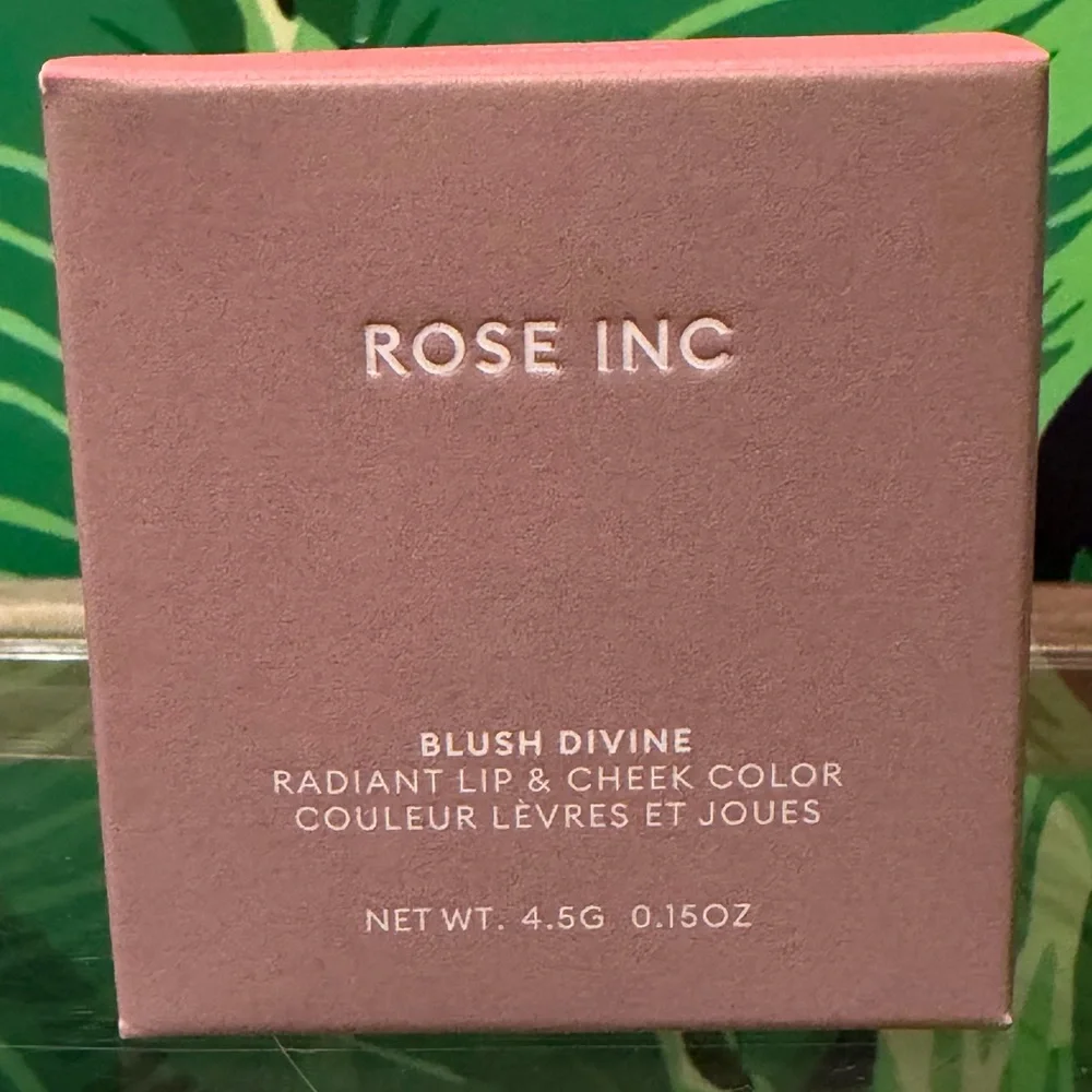 NWT Rose Inc Blush Divine Cream Blush Hydrangea